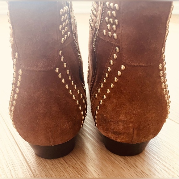 Annie Bing Camel Brown Suede Charlie Studded Western Booties Size 9 - Picture 5 of 5